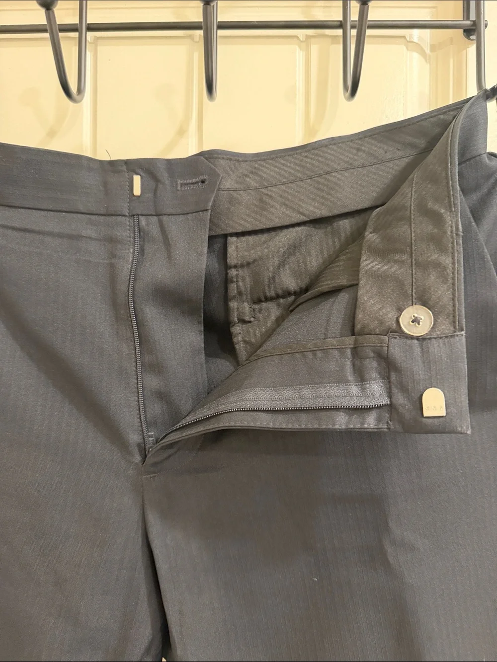 Van Heusen Men's Black Dress Pants